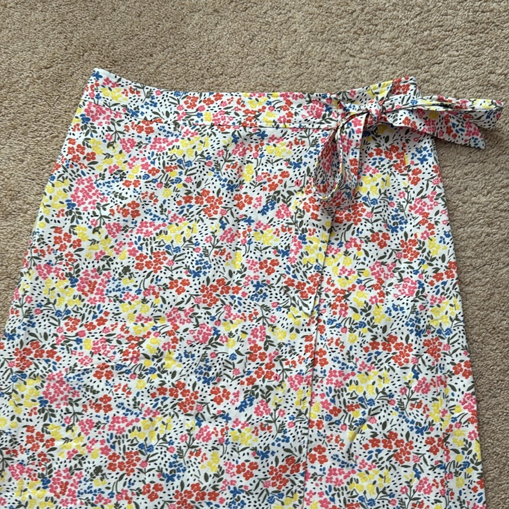 NEW | LOFT | Floral Wrap Midi Skirt